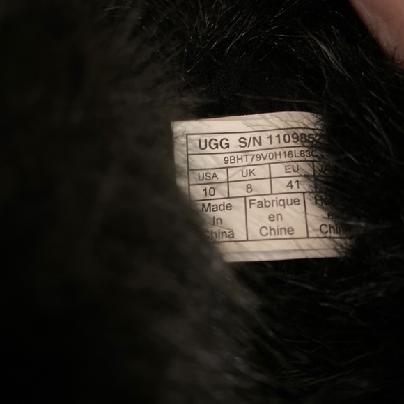 Ugg Milla Bootie - Picture 3 of 6